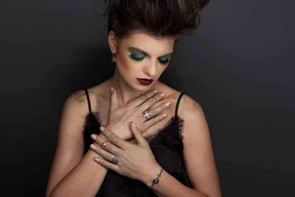 Unveiling Significance: Exploring Symbolism in Jewellery – Ana Verdun