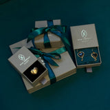Harmony Sculptural Heart Signet Ring - Pavé Diamond - Black & Gold Vermeil