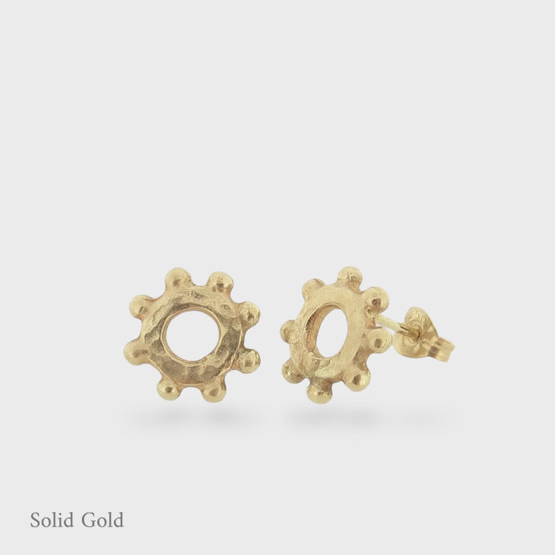 Casia Stud Earrings - Solid Gold