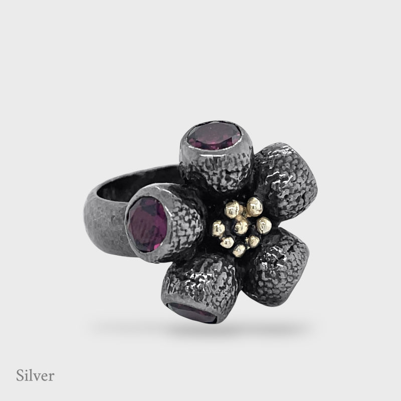 Ophelia Gumnut Flower Ring - Rhodolite Garnet - Black & Gold Vermeil