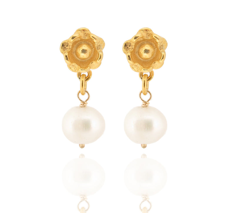 Delphine Drop Earrings - Pearl - Gold